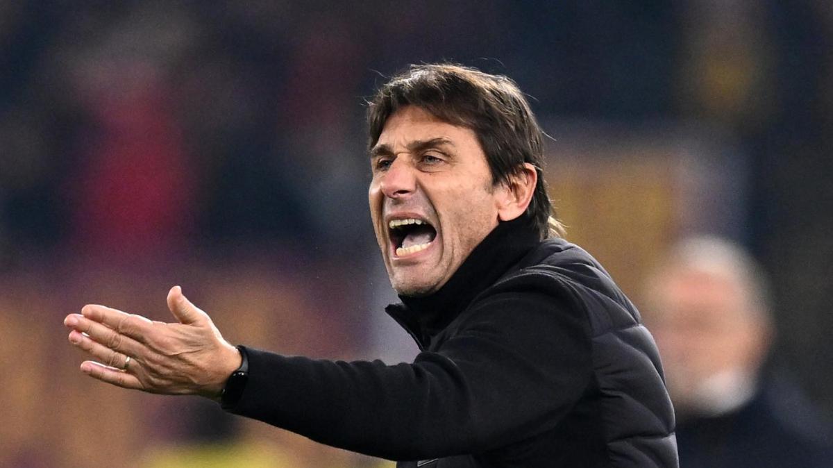 Napoli, Conte: "Venire a Roma giocando con autorità e correndo in avanti non era semplice"