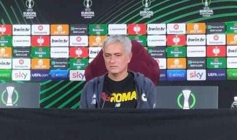 VASIL LEVSKI - Mourinho: "Non abbiamo recuperato nessun infortunato. Vedremo tanti giovani"