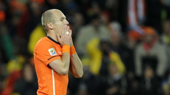 Robben: "Sarò assente ancora a lungo"