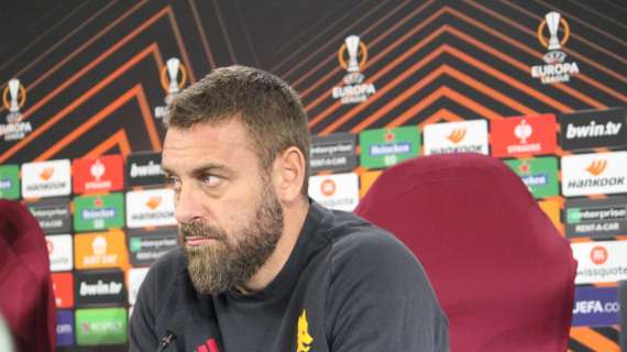 LA VOCE DELLA SERA - De Rossi: "Sono calmo, ma ho il fuoco dentro". Smalling e Lukaku in campo nella rifinitura. Femminile, surreale vittoria a Sassuolo