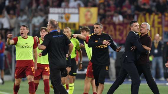 LA VOCE DELLA SERA - La Roma domina ma cade 0-1 contro l'Atalanta. Mourinho: "Si poteva vincere facilmente". Abraham chiede scusa sui social. Le condizioni di Dybala
