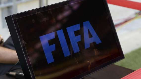 FIFA favorevole al calciomercato extra-large fino a dicembre