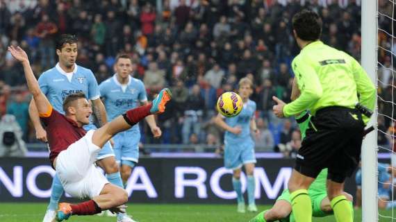 Roma-Lazio 2-2 - Totti riacciuffa i biancocelesti a segno con Mauri e Felipe Anderson. FOTO! 