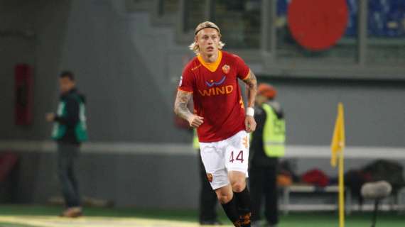 Kjaer su Twitter: "Abbiamo lavorato molto sulla difesa. Grazie per il supporto!"