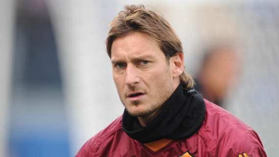 Cesari: "Totti non merita di entrare a quattro minuti dalla fine"