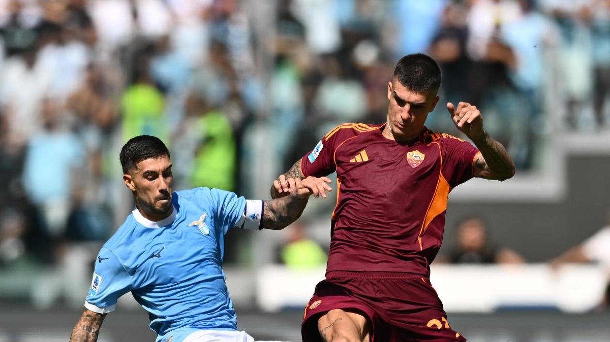 Serie A, Roma-Lazio rinviata a lunedì alle 20:45: la Lega Serie A preannuncia ricorso al TAR. Abodi: "Si doveva immaginare prima di non fare il derby in questa giornata"