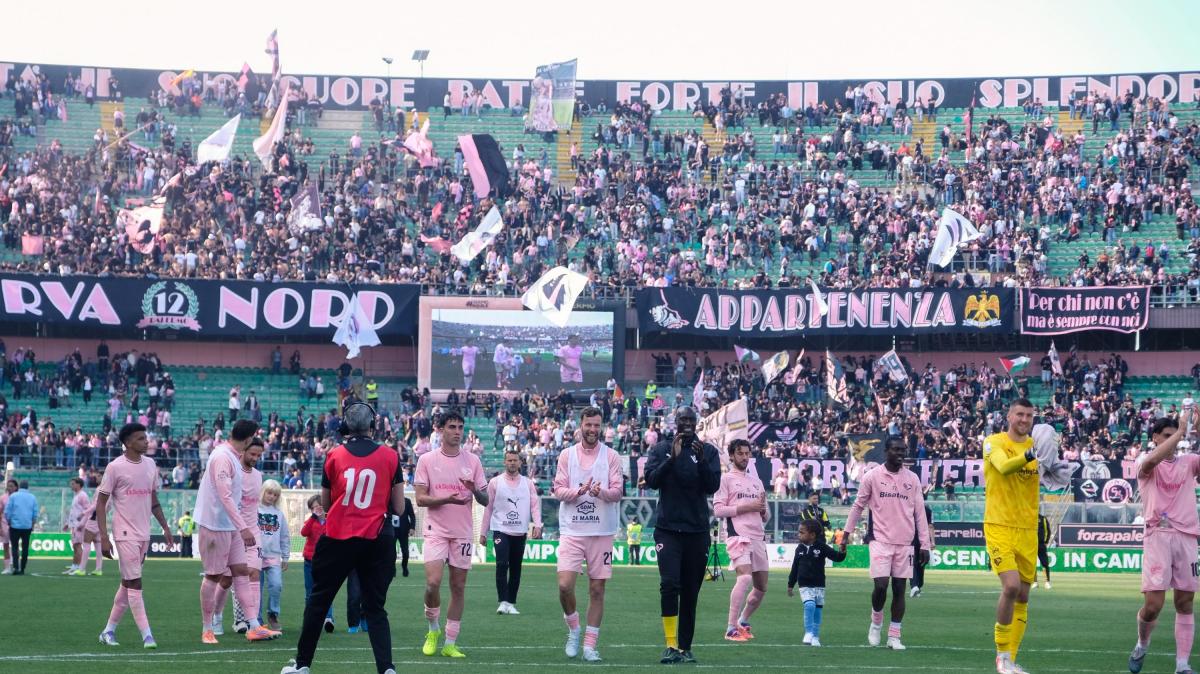 Serie B, al Palermo non basta il 2-0: Catanzaro in finale