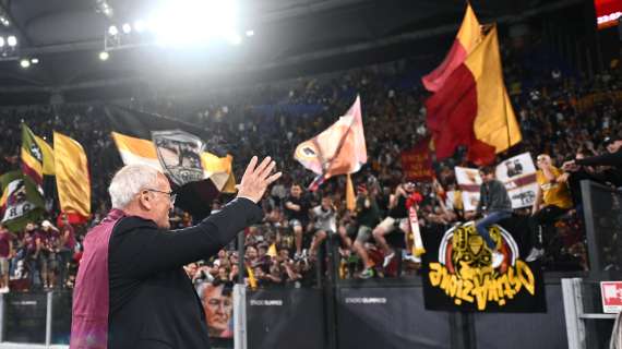 Roma-Milan 3-1 - Giro di campo della squadra per salutare i tifosi. FOTO!