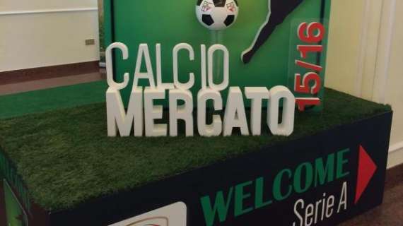 MERCATO - Dani Alves verso il PSG. Il Siviglia conferma l'accordo con la Sampdoria per Muriel. Inserimento del Chelsea per Danilo. Everton, imminente l'annuncio di Rooney