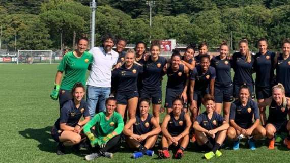 Damiano Tommasi e Katia Serra incontrano la Roma Femminile. FOTO!