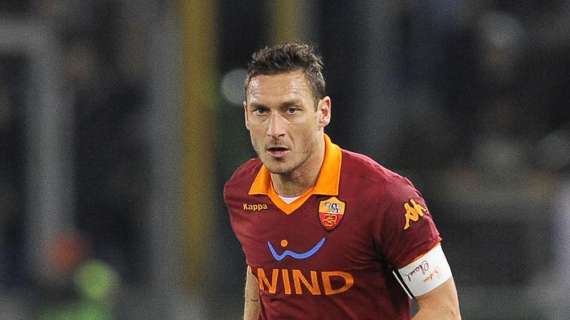 Totti: "Dimissioni del Papa? Sono molto triste, ma la decisione va rispettata"