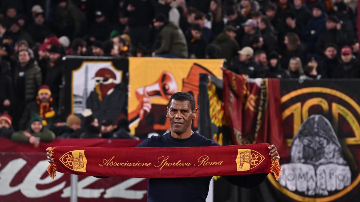 Roma-Napoli - L'omaggio dell'Olimpico ad Aldair. FOTO!