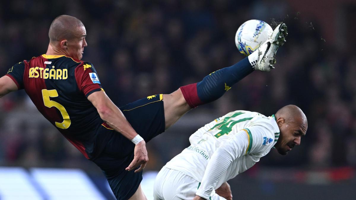 Genoa-Roma - Malen chiede rifornimenti diversi