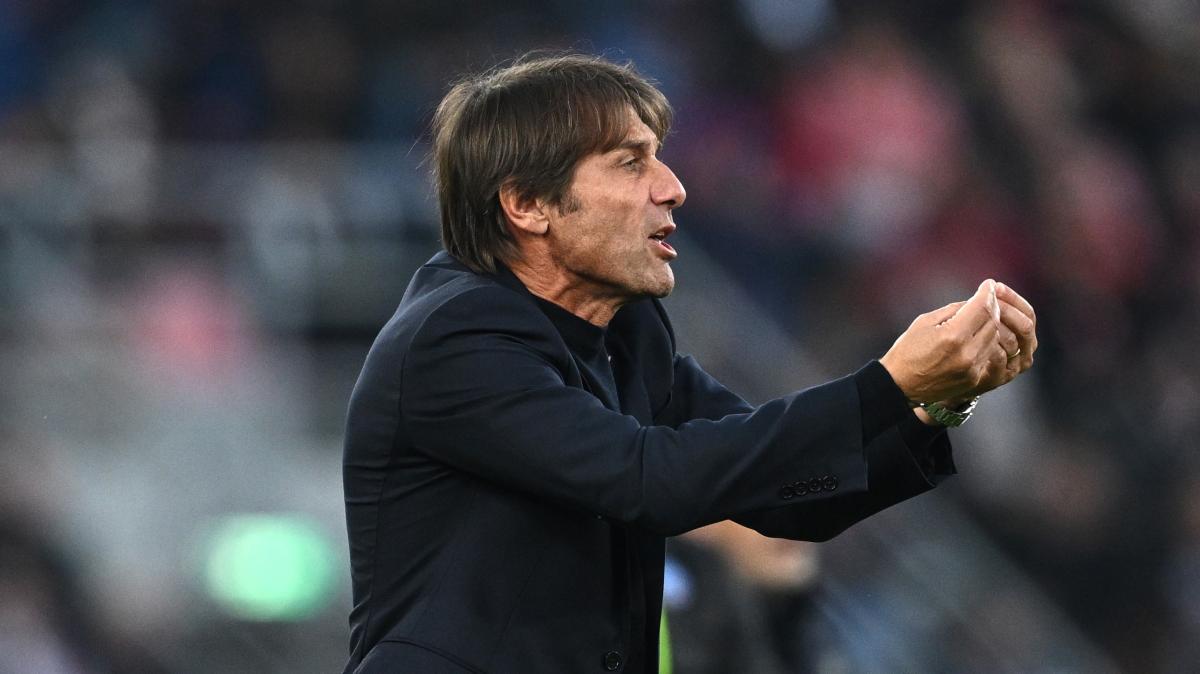 Napoli, Conte torna a Castelvolturno: dialogo con la squadra