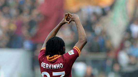 Twitter - AS Roma: "Mostra Roma Ti Amo, Gervinho è arrivato!". FOTO!