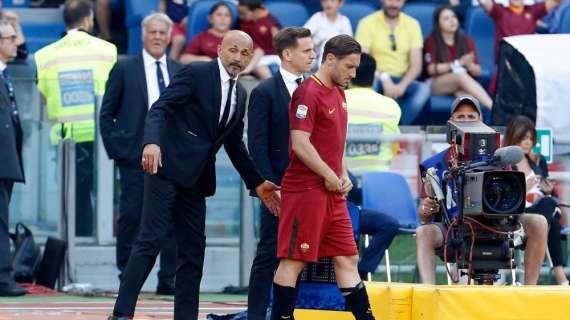 Accadde oggi - Spalletti: "Le belle parole di Totti? Sarebbe stato meglio se avesse detto qualcosa in meno quando me ne sono andato". Langella: "Avevo firmato per la Roma ma poi saltò tutto". Pallotta: "Ho spaccato tv dalla rabbia"