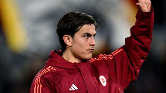 Dybala, allenamento in solitaria a Trigoria: il ginocchio è sgonfio