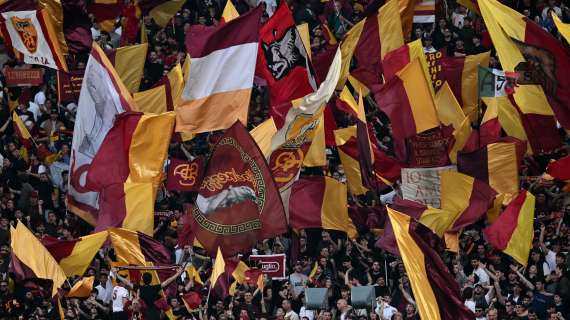 Sospetta lesione miotendinea del retto femorale destro: le condizioni di Bailey. Il Napoli sonda Dovbyk. Le convocate di Rossettini per il match contro la Ternana 