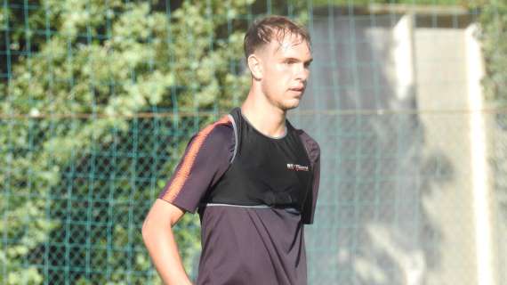 Latina, Riccardi: "Non aver sfondato nella Roma l'ho vissuta malissimo. Ho mollato pensando che esistevano solo i giallorossi per me" 