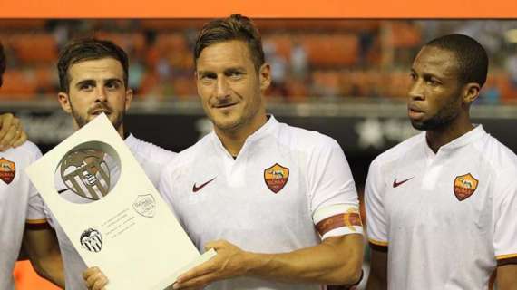 Valencia-Roma 1-3 - Ai giallorossi il Trofeo Naranja. A segno Salah, Totti, Feghouli e Gervinho. FOTO! VIDEO!