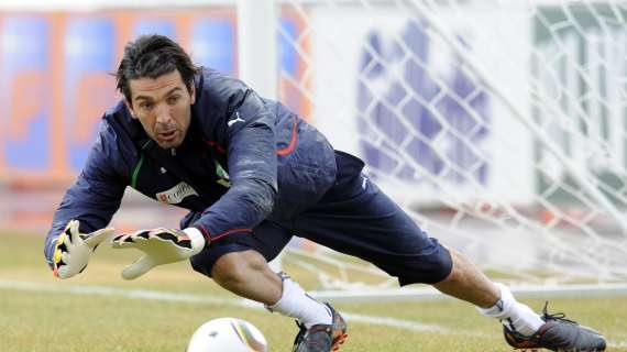 Ag. Buffon: "La Roma non ha ancora una proprietà. Come si fa a parlare di questa notizia?"