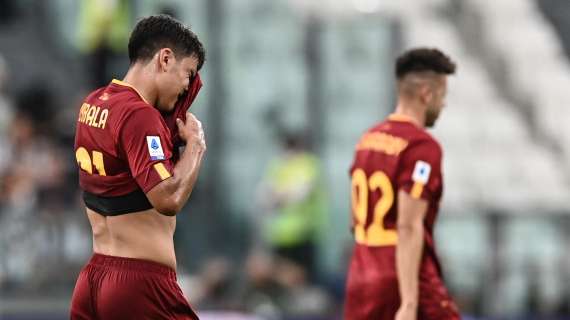Roma-Sassuolo 3-4 - La gara sui social: "Ogni due passi avanti uno indietro. Kumbulla nemmeno in Serie C, in 11 uomini li avremmo ripresi"