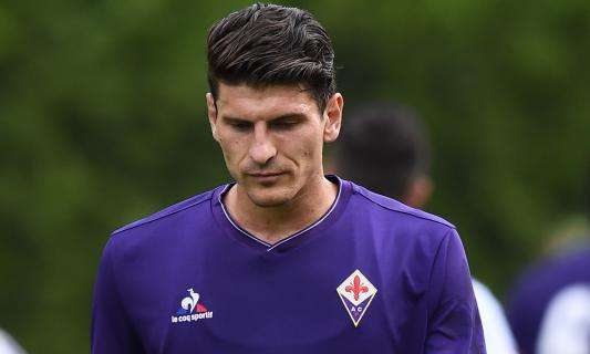 Fiorentina, addio di Gomez. Il Besiktas annuncia: "Arriva domani"