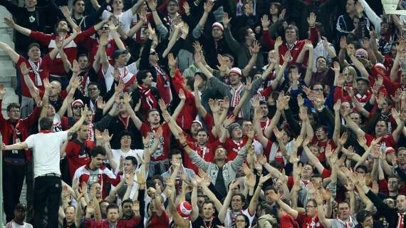Bayern Monaco, l'entusiasmo dei tifosi tedeschi a Piazza di Spagna e al Colosseo. FOTO! VIDEO!