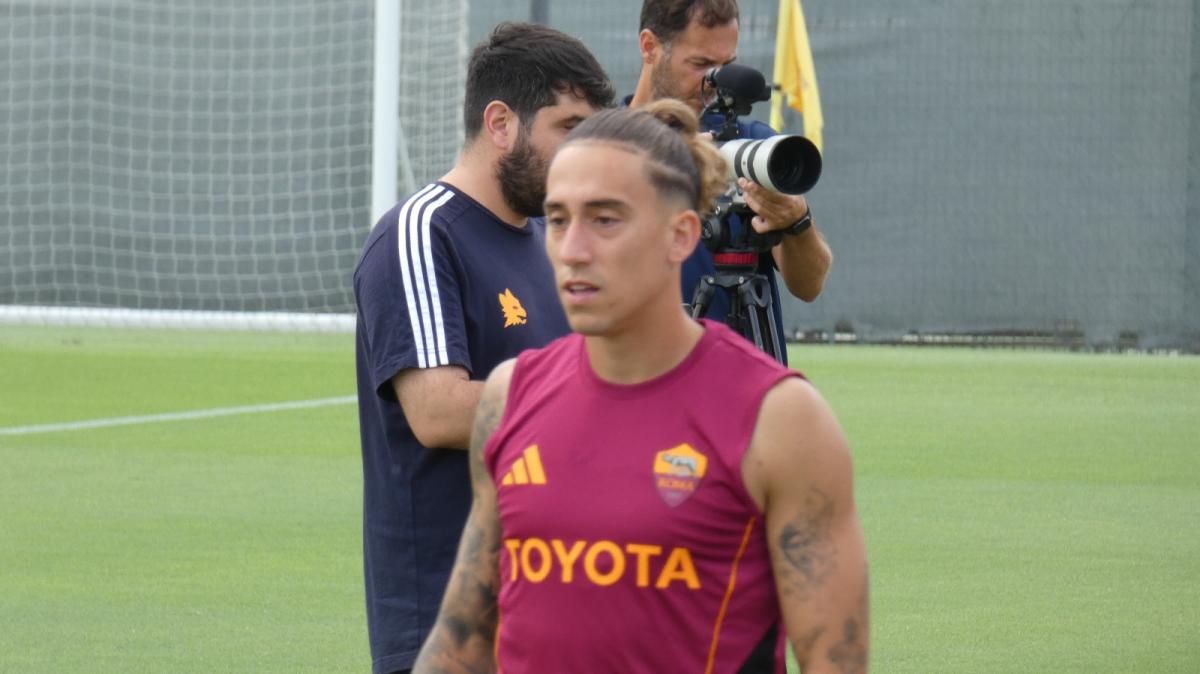 Calciomercato Roma – Si arena il ritorno di Tsimikas a Liverpool, gli inglesi bloccano la cessione di Robertson