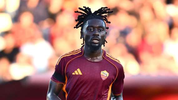 Koné stupisce contro l'Ucraina. Dalla Francia: "Perché gioca ancora alla Roma?"