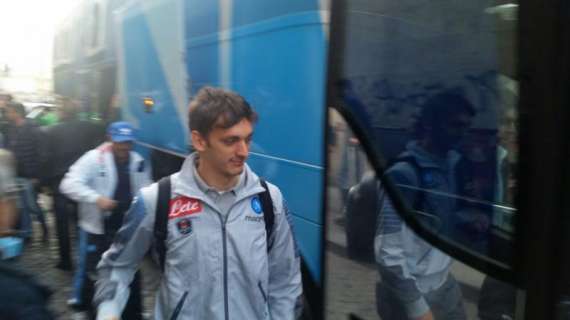 Napoli arrivato a Roma. Presenti circa 50 tifosi. FOTO!