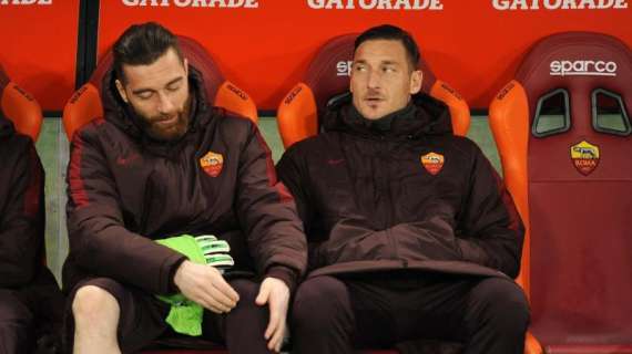 De Sanctis a un tifoso: "Dobbiamo sopportare Totti per un altro anno"