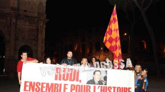 Striscione per Garcia vicino all'Arco di Costantino: "Rudi insieme per la storia". FOTO!