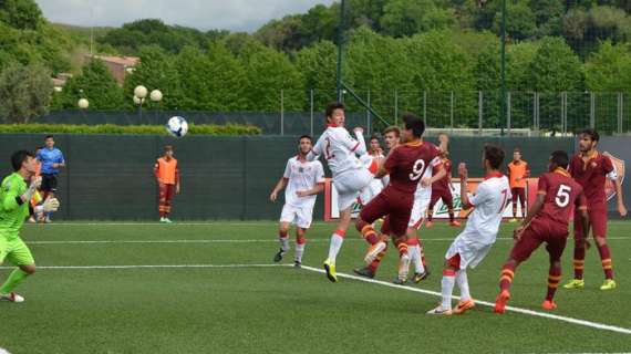 PAGELLE AS ROMA vs AS BARI 3-0 - Adamo assist man. A segno Bălașa, Di Mariano e Taviani