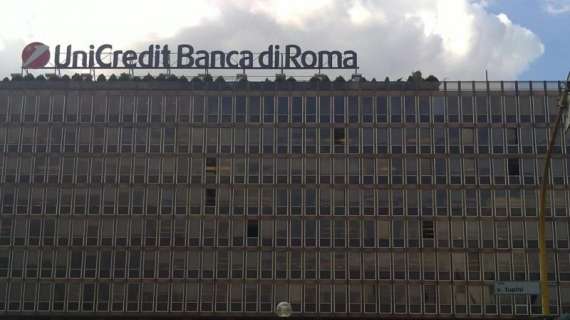 Unicredit: "Nessun rapporto creditizio in essere con l'AS Roma"