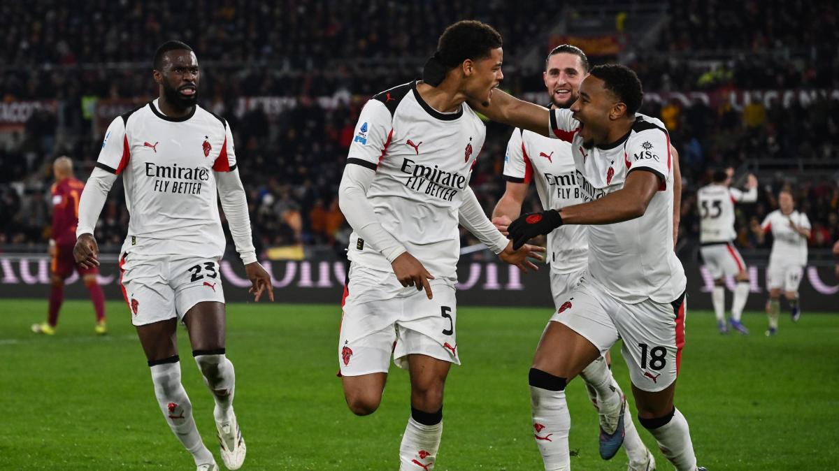 Milan, De Winter: "Il gol alla Roma è stato un momento molto bello"