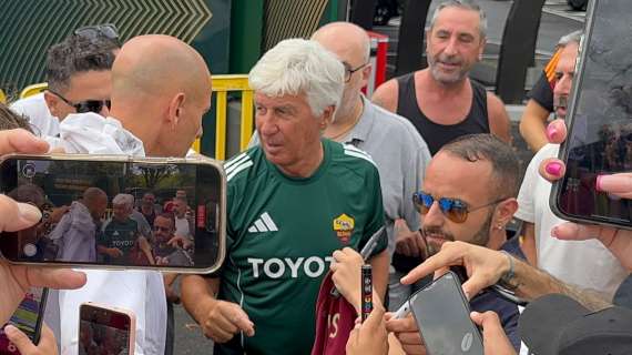 L'arrivo di Gasperini a Trigoria: grande accoglienza dei tifosi. VIDEO!