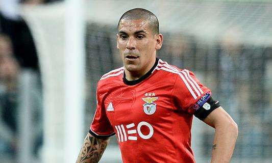 Benfica, Maxi Pereira: "Rinnovo? Non sono i soldi il problema"