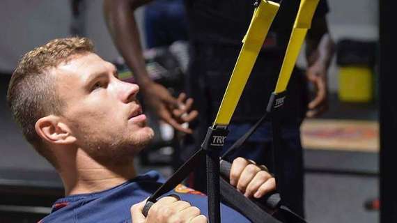 Facebook, Dzeko in palestra: "Daje Roma". FOTO!