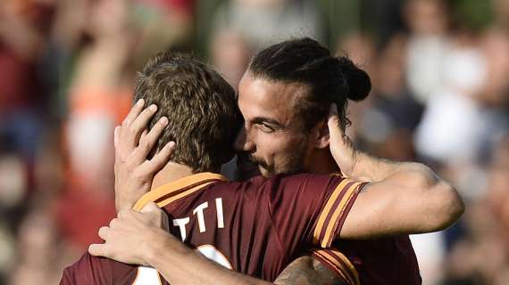 Twitter - Osvaldo, complimenti a Totti: "Doppiamente grande, vecchio!"