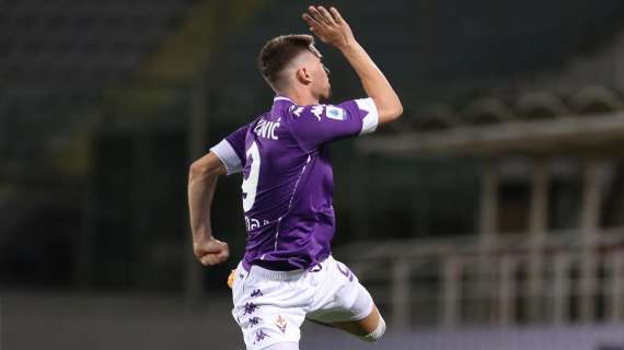 Fiorentina, Pradè: "Vlahovic? La Roma aveva fatto un'offerta importante"