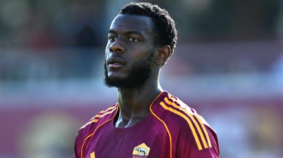 Ndicka: "Non gioco sempre bene. Devo migliorare molto, lavoro in palestra e non esco molto". VIDEO!
