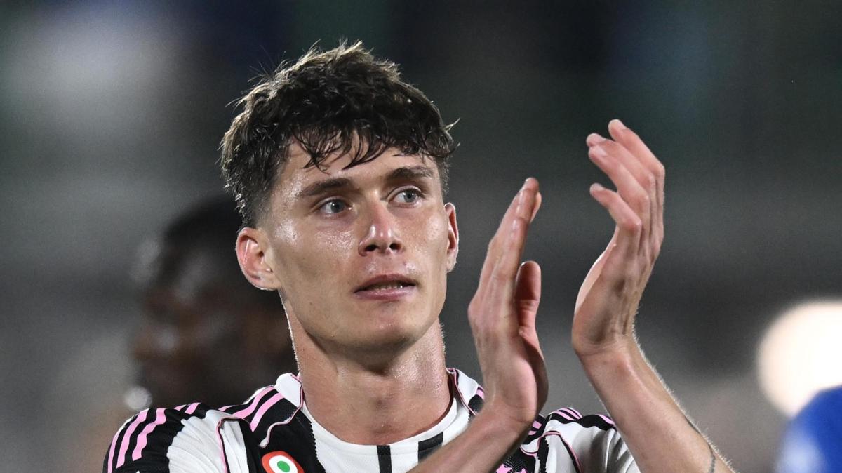 Calciomercato Roma - I nomi per la fascia destra: occhi su Savona, si complica Zappacosta