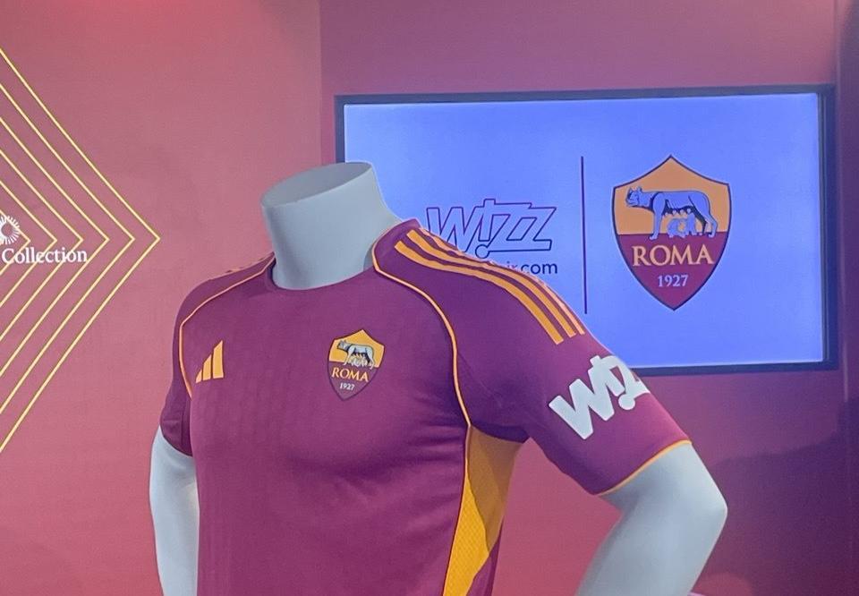 Wizz Air crea un contest per viaggiare con la Roma a Verona. FOTO!