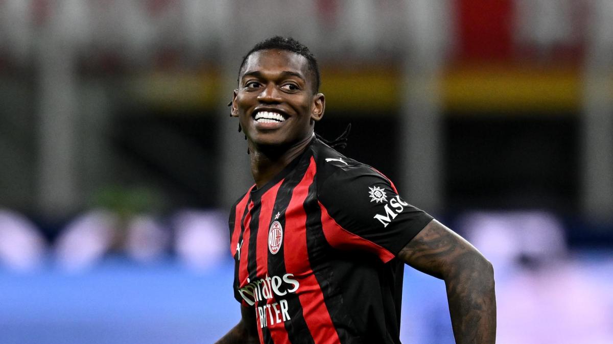 Milan, Leao in gruppo nella seduta odierna: ci sarà contro la Roma