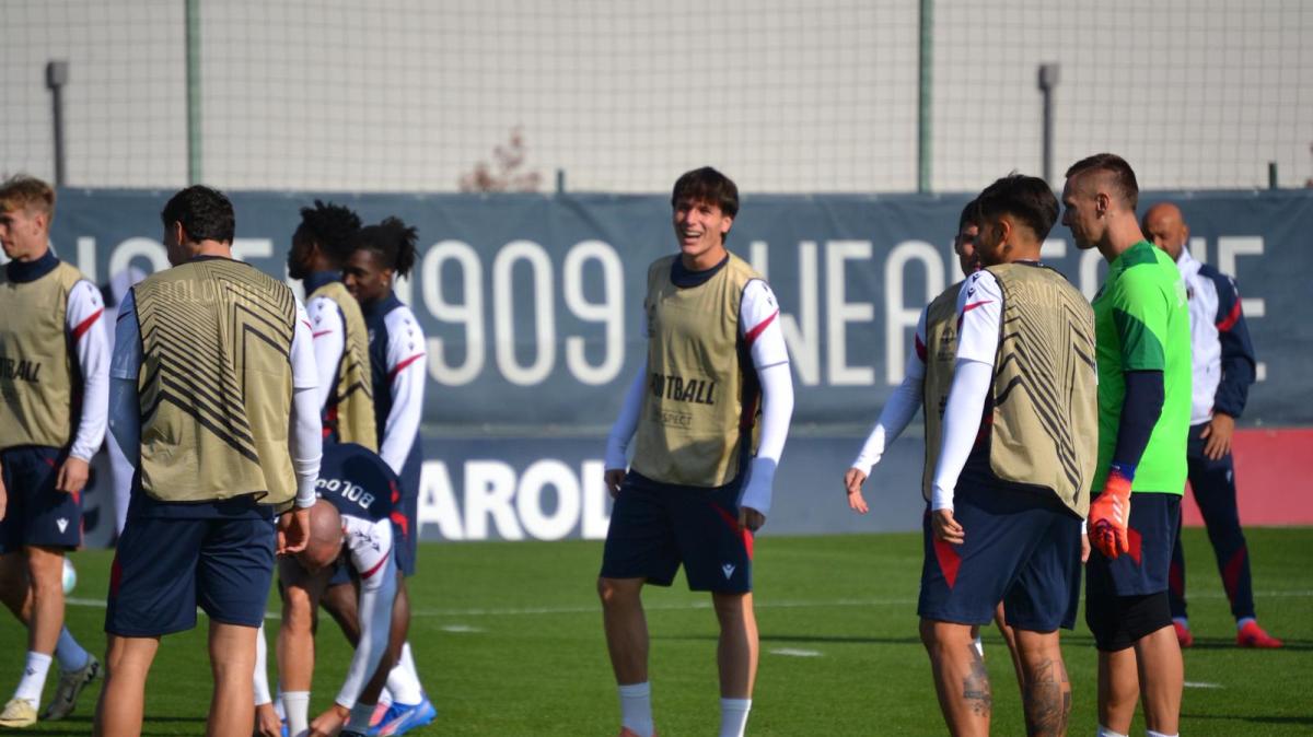 Bologna, ancora lavoro differenziato per Skorupski, Casale e Dallinga. Solo terapie per Bernardeschi