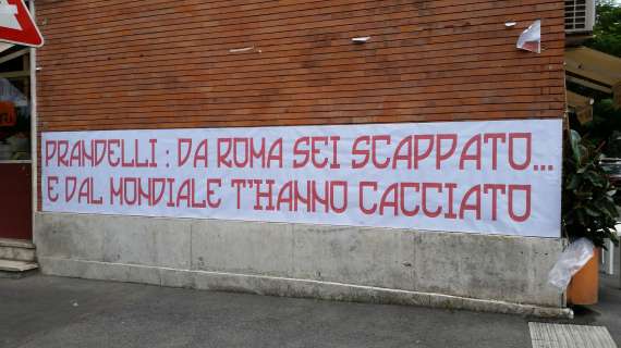 Striscione contro Prandelli in via Vetulonia. FOTO!