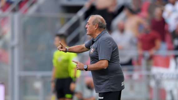 Salernitana, Castori: "La squadra va completata, faremo qualcosa in questi ultimi giorni di mercato"