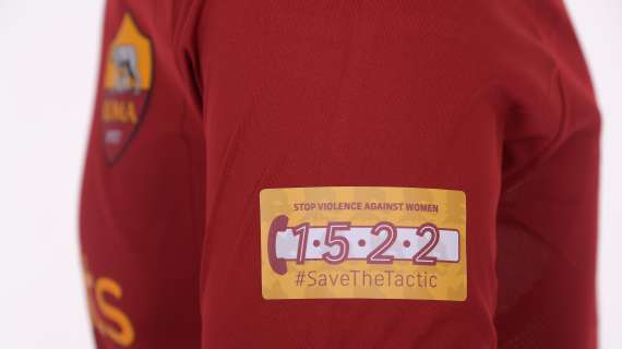 La Roma lancia 1-5-2-2 #SaveTheTactic contro la violenza sulle donne