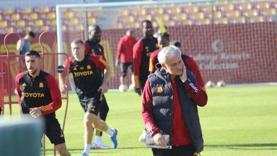 LA VOCE DELLA SERA - Totti: "Mi sarebbe piaciuto avere Mourinho come allenatore". Trigoria, Mancini e Kumbulla si allenano con i compagni. Domani la conferenza di Mourinho 